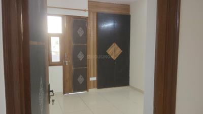 Bedroom Image of 1600 Sq.ft 3 BHK Apartment / Flat for rent in Golden Titanium Heights, Sector 12 Dwarka New Delhi for Rs. 41000