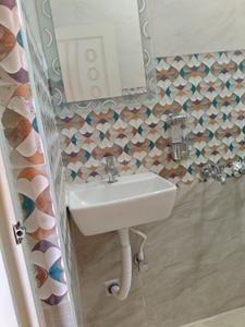 Bathroom Image of 400 Sq.ft 1 RK Builder Floor for rent in Pallikaranai Chennai for Rs. 50000