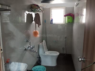 Bathroom Image of 1150 Sq.ft 3 BHK Apartment / Flat for sale in Tolly View, New Alipore Kolkata for Rs. 15000000