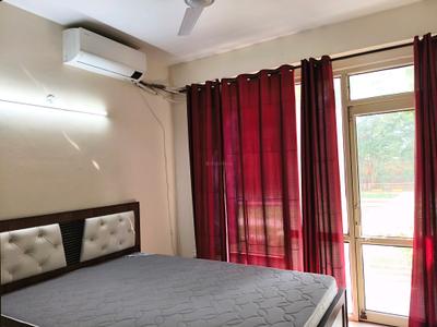 Bedroom Image of 915 Sq.ft 2 BHK Apartment / Flat for rent in Pyramid Urban Homes, Sector 70A Gurgaon for Rs. 30000