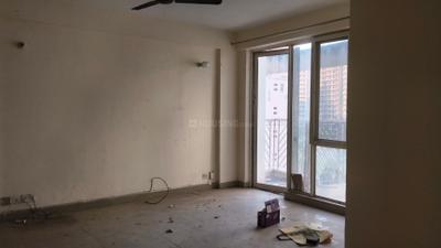 Living Room Image of 1234 Sq.ft 2 BHK Apartment / Flat for sale in Logix Blossom Greens, Sector 143 Noida for Rs. 8200000