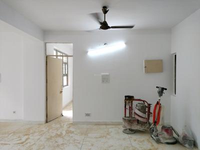 Living Room Image of 1822 Sq.ft 3 BHK Apartment / Flat for sale in Golden Heights Apartments, Sector 12 Dwarka New Delhi for Rs. 27000000