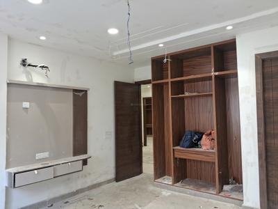 Bedroom Image of 1400 Sq.ft 4 BHK Builder Floor for sale in Rohini Sector 28 New Delhi for Rs. 15200000