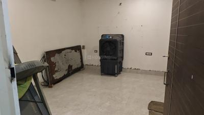 Bedroom Image of 1300 Sq.ft 2 BHK Independent House for rent in Chitaipur Varanasi for Rs. 11000