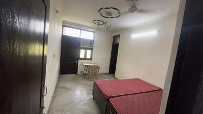 Bedroom Image of 548 Sq.ft 1 BHK Independent House for rent in Patel Nagar New Delhi for Rs. 17000