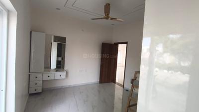 1 RK Villa