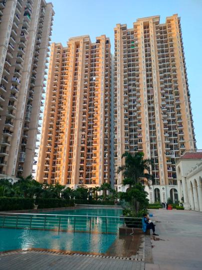 Prateek Grand City Main Image 1