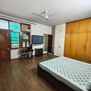 Bedroom Image of 1400 Sq.ft 2 BHK Builder Floor for rent in Sector 40 Gurgaon for Rs. 55000