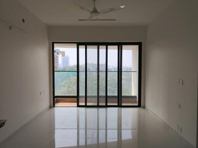 Living Room Image of 1200 Sq.ft 3 BHK Apartment / Flat for sale in Kalpataru Magnus, Bandra East Mumbai for Rs. 61000000