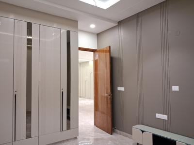 Bedroom Image of 1800 Sq.ft 3 BHK Builder Floor for sale in Paschim Vihar New Delhi for Rs. 33500000