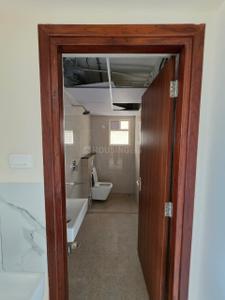 Image of 1600 Sq.ft 3 BHK Apartment / Flat for rent in KSR Signature 4, Tellapur, Sangareddy for Rs. 50000