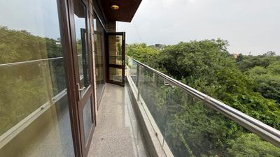 Balcony Image of 1620 Sq.ft 3 BHK Builder Floor for sale in Chittaranjan Park New Delhi for Rs. 47500000