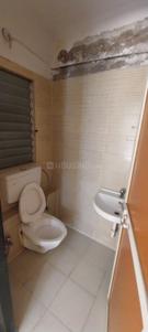 Bathroom Image of 718 Sq.ft 2 BHK Apartment / Flat for rent in DB Ozone, Dahisar East Mumbai for Rs. 26000