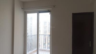 Bedroom Image of 1700 Sq.ft 3 BHK Apartment / Flat for sale in Amrapali Heartbeat City IV, Sector 107 Noida for Rs. 19085000