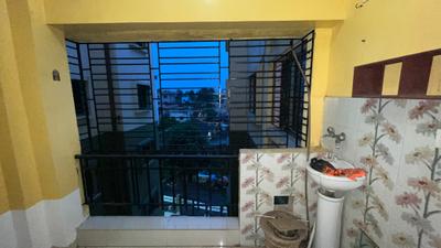 Image of 1050 Sq.ft 2 BHK Apartment / Flat for rent in Behala Chowrasta, Kolkata for Rs. 25000
