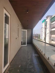 Bedroom One Image of 4050 Sq.ft 4 BHK Builder Floor for sale in Ridhi Homes Signature Floors, Green Field Colony Faridabad for Rs. 28000000