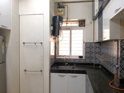 Kitchen Image of 750 Sq.ft 2 BHK Apartment / Flat for sale in Lodha Amara, Thane West Thane for Rs. 13500000