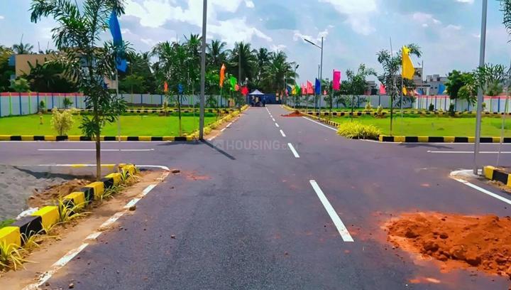 JK Avenue Main Image 1