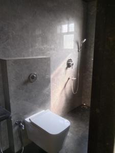 Bathroom Image of 1200 Sq.ft 3 BHK Apartment / Flat for rent in Manish Nagar Nagpur for Rs. 25000