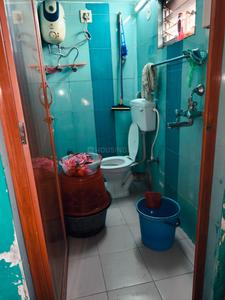 Bathroom Image of 650 Sq.ft 1.5 BHK Builder Floor for sale in New Alipore Kolkata for Rs. 3000000