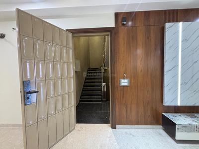 Bedroom Image of 2610 Sq.ft 4 BHK Builder Floor for sale in Punjabi Bagh New Delhi for Rs. 70000000