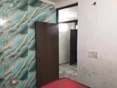 Bedroom Image of 400 Sq.ft 1 BHK Builder Floor for rent in Mayur Vihar Phase 1 New Delhi for Rs. 18000
