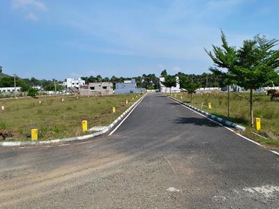 Image of 600 Sq.ft Residential Plot / Land for sale in SIS Golden Gate, Chinna Irumbedu, Chennai for Rs. 1800000