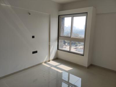 Bedroom Image of 950 Sq.ft 2 BHK Apartment / Flat for sale in Pristine Allure, Kharadi Pune for Rs. 12000000