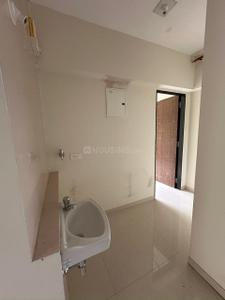 Bathroom Image of 985 Sq.ft 2.5 BHK Apartment / Flat for sale in Mulund East Mumbai for Rs. 21000000