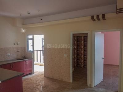 Kitchen Image of 1450 Sq.ft 3 BHK Apartment / Flat for rent in Gaurs Atulyam, Omicron I Greater Noida for Rs. 25000
