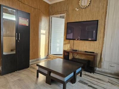 Hall Image of 1000 Sq.ft 1.5 BHK Apartment / Flat for rent in Jai Bharat Apartment, Sector 4 Dwarka New Delhi for Rs. 32000