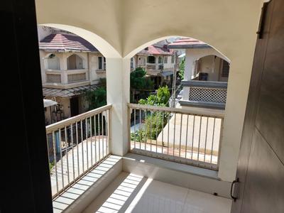 Balcony Image of 1827 Sq.ft 4 BHK Villa for sale in South Bopal Ahmedabad for Rs. 25000000