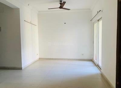 Living Room Image of 900 Sq.ft 2 BHK Apartment / Flat for sale in Trident Embassy, Noida Extension Greater Noida for Rs. 9800000