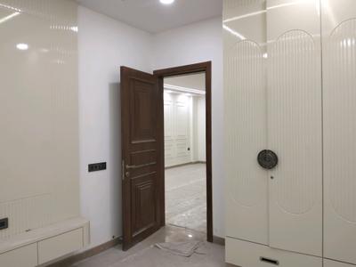 Bedroom Image of 1440 Sq.ft 3 BHK Builder Floor for sale in Mukherjee Nagar New Delhi for Rs. 24000000