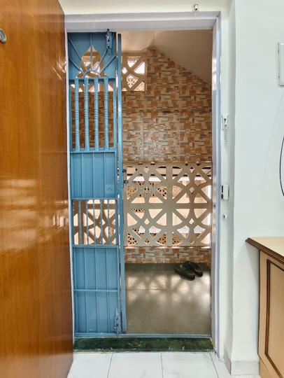 Somadatta Tower Bathroom 1