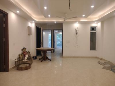 Living Room Image of 1800 Sq.ft 4 BHK Builder Floor for rent in Freedom Fighters Enclave New Delhi for Rs. 65000