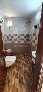 Bathroom Image of 1600 Sq.ft 3 BHK Builder Floor for sale in Sarvapriya Vihar New Delhi for Rs. 32500000