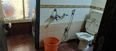 Bathroom Image of 1340 Sq.ft 3 BHK Apartment / Flat for rent in Nexus Hyde Park, Thane West Thane for Rs. 55000