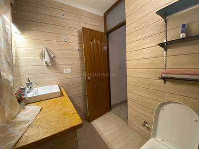 Bathroom Image of 720 Sq.ft 1 BHK Apartment / Flat for rent in Sahastradhara Road Dehradun for Rs. 16500