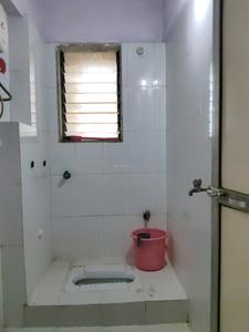 Common Bathroom Image of 1100 Sq.ft 2.5 BHK Apartment / Flat for sale in Kasarvadavali Thane for Rs. 9500000