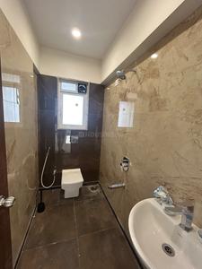 Bathroom Image of 750 Sq.ft 2 BHK Apartment / Flat for sale in New Anamika, Andheri East Mumbai for Rs. 26500000