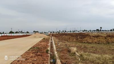 Image of 1800 Sq.ft Residential Plot / Land for sale in Kanuparthipadu, Nellore for Rs. 1850000