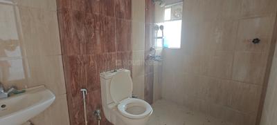 Bathroom Image of 2000 Sq.ft 3 BHK Apartment / Flat for sale in Behala Chowrasta Kolkata for Rs. 9800000