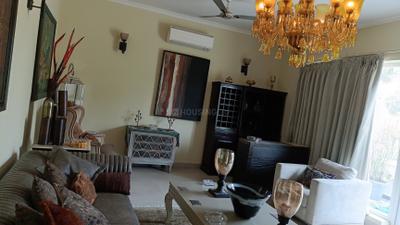 Living Room Image of 5200 Sq.ft 5 BHK Villa for sale in Jaypee Kingswood Oriental, Sector 128 Noida for Rs. 110000000