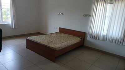 Bedroom Image of 6000 Sq.ft 4.5 BHK Independent House for rent in Uthandi Chennai for Rs. 135000