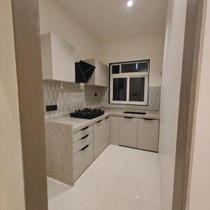 Kitchen Image of 650 Sq.ft 2 BHK Apartment / Flat for sale in Sayba Samriddhi, Chembur Mumbai for Rs. 17000000