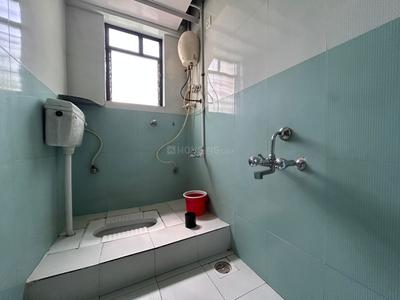 Bathroom Image of 1030 Sq.ft 2 BHK Apartment / Flat for sale in Suncity Apartment, Anand Nagar, Sinhagad Road Pune for Rs. 9000000