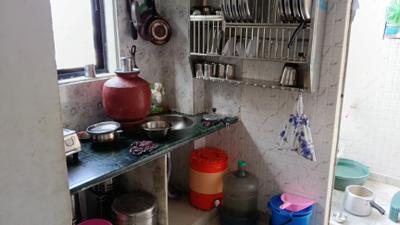 Kitchen Image of 720 Sq.ft 1 BHK Apartment / Flat for sale in Chandlodia Ahmedabad for Rs. 2900000