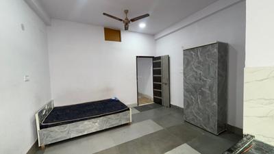 Bedroom Image of 500 Sq.ft 1 BHK Apartment / Flat for rent in L I G Colony Indore for Rs. 17000