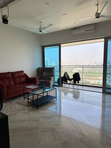 Hall Image of 1450 Sq.ft 2.5 BHK Apartment / Flat for sale in Amanora Gateway Towers, Hadapsar Pune for Rs. 23000000